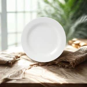 จาน Royal Bone China